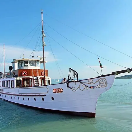 In - Balaton 45810 * Siófok