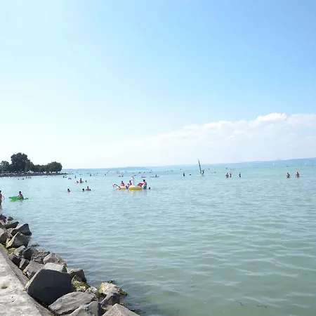 In - Balaton 45810 * Siófok